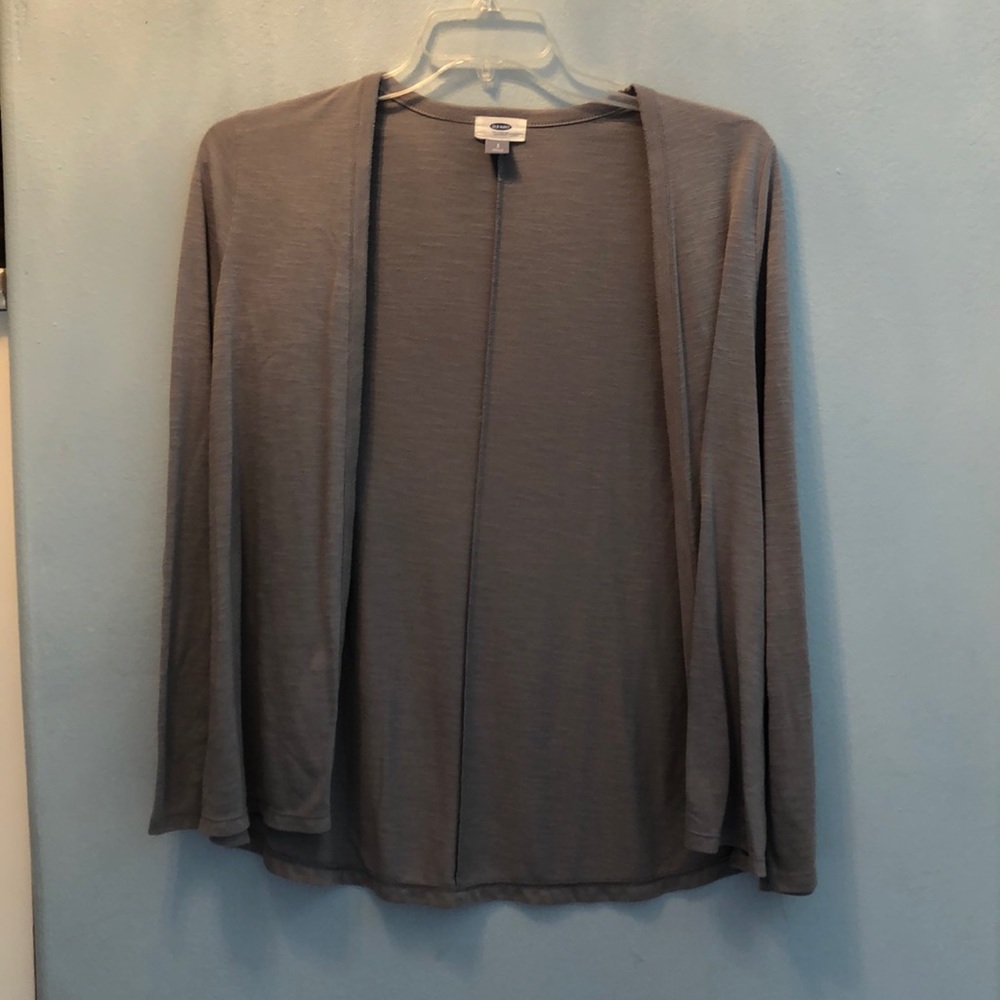 Grey cardigan
